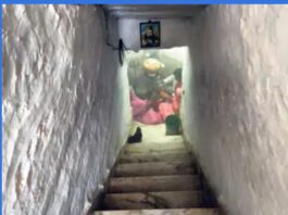 बीकानेर जिले में अपने आप में अनूठा यह सैकड़ाें वर्ष पुराना शिव मंदिर